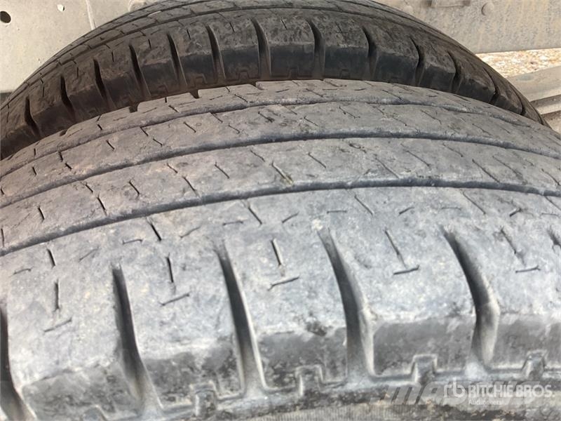 Nissan Atleon TK3.56 4x2 Rollback Truck Veículos de recuperação