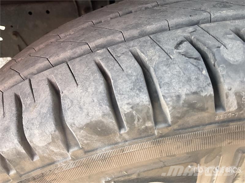Nissan Atleon TK3.56 4x2 Rollback Truck Veículos de recuperação