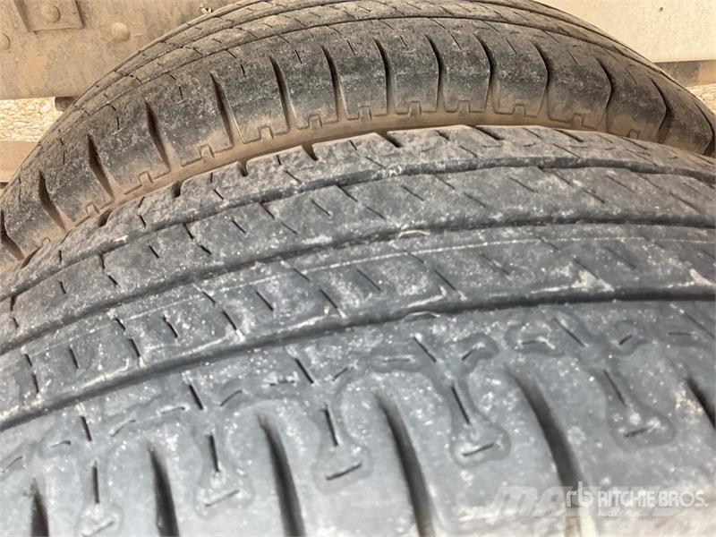 Nissan Atleon TK3.56 4x2 Rollback Truck Veículos de recuperação