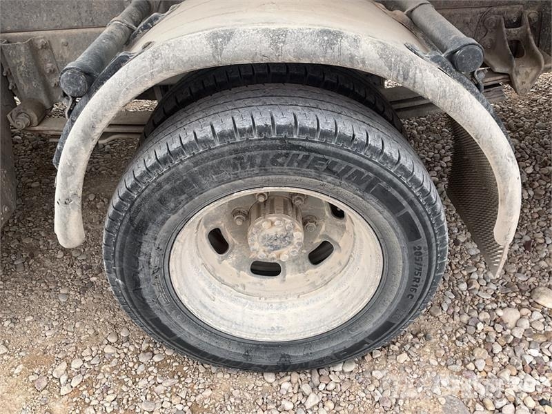 Nissan Atleon TK3.56 4x2 Rollback Truck Veículos de recuperação