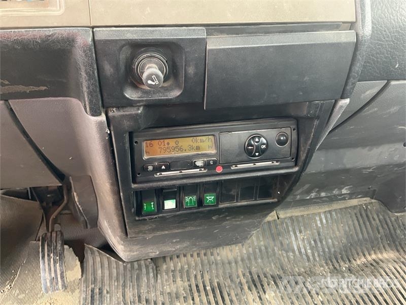 Nissan Atleon TK3.56 4x2 Rollback Truck Veículos de recuperação
