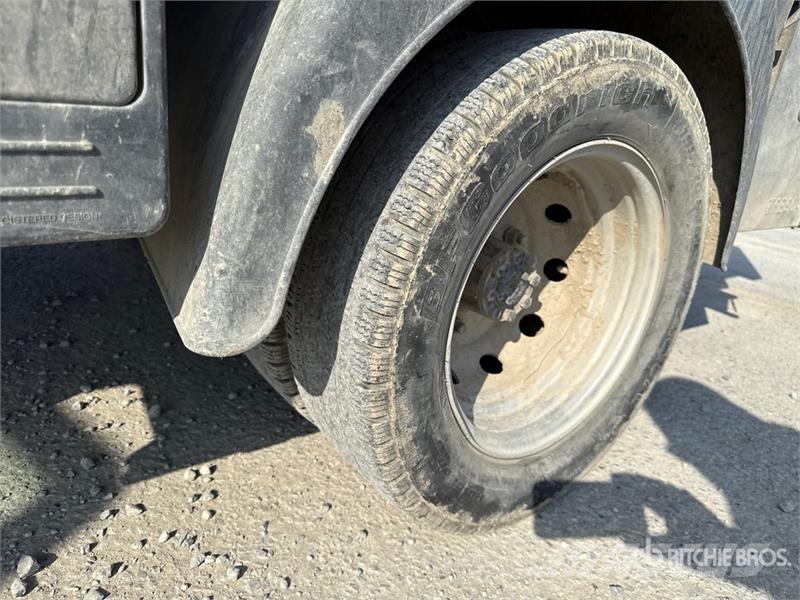 Nissan Cabstar 35.13 Dump Truck Sora- ja kippiautot