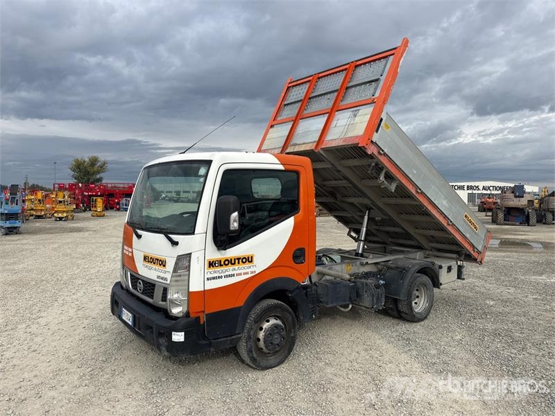 Nissan Cabstar 35.13 Dump Truck Kipper
