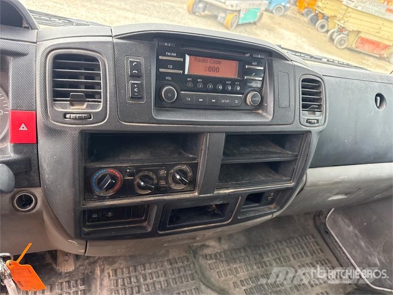 Nissan Cabstar 35.13 Dump Truck Kipper