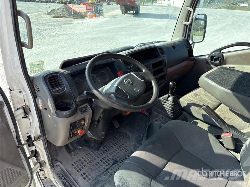 Nissan Cabstar 35.13 Dump Truck Sora- ja kippiautot