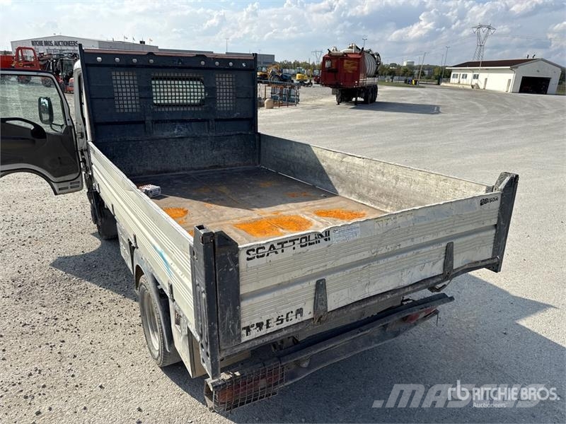 Nissan Cabstar 35.13 Dump Truck Sora- ja kippiautot