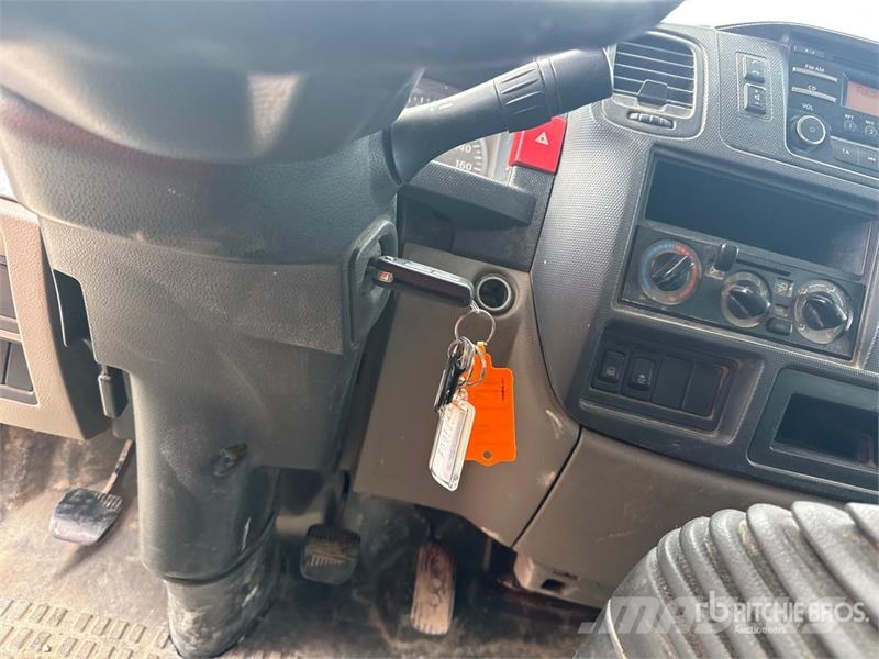 Nissan Cabstar 35.13 Dump Truck Kipper