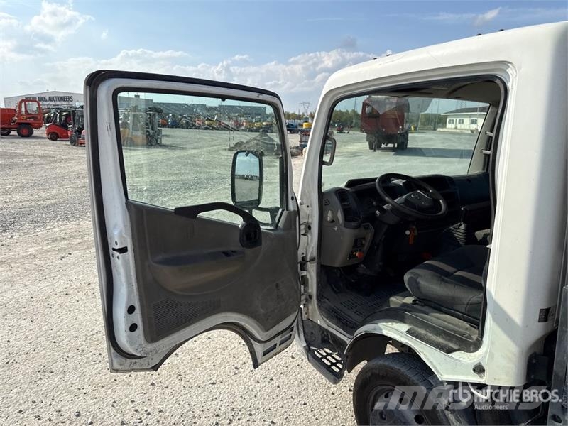 Nissan Cabstar 35.13 Dump Truck Sora- ja kippiautot
