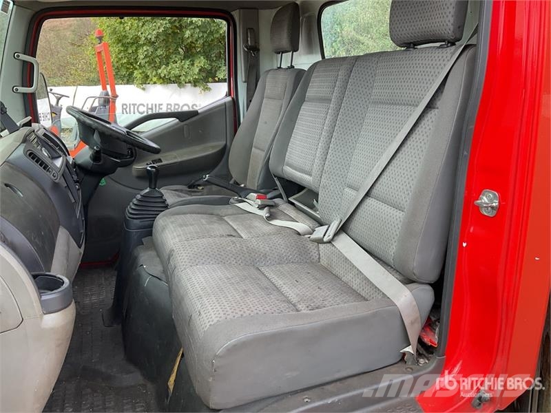 Nissan Cabstar 4x2 NT400 4X2 on 2015 CTE ZED 21.2JH 20 m Avtokošare