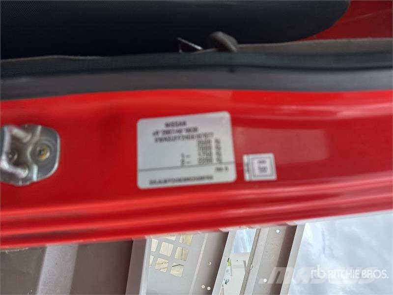 Nissan Cabstar NT400 32.12 4x2 Camion Benne Dump Truck (I Kiperi kamioni