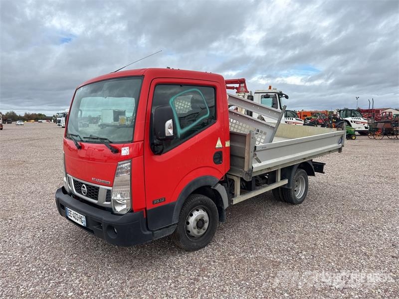 Nissan Cabstar NT400 32.12 4x2 Camion Benne Dump Truck (I Kiperi kamioni