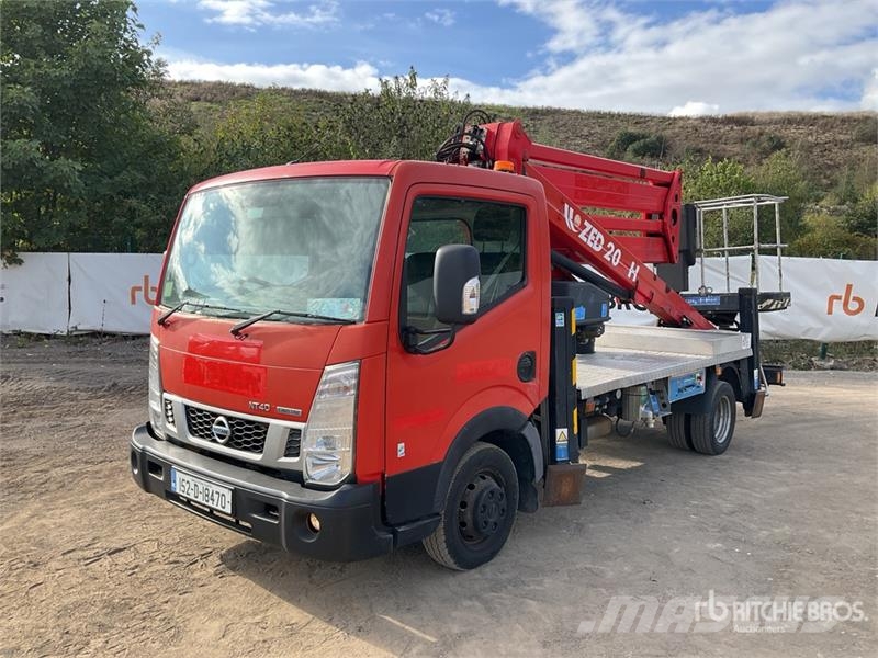 Nissan Cabstar NT400 4x2 on CTE ZED 21.2JH 20 m Bucket Tr Piattaforme autocarrate