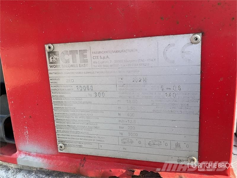Nissan Cabstar NT400 4x2 on CTE ZED 21.2JH 20 m Bucket Tr Piattaforme autocarrate