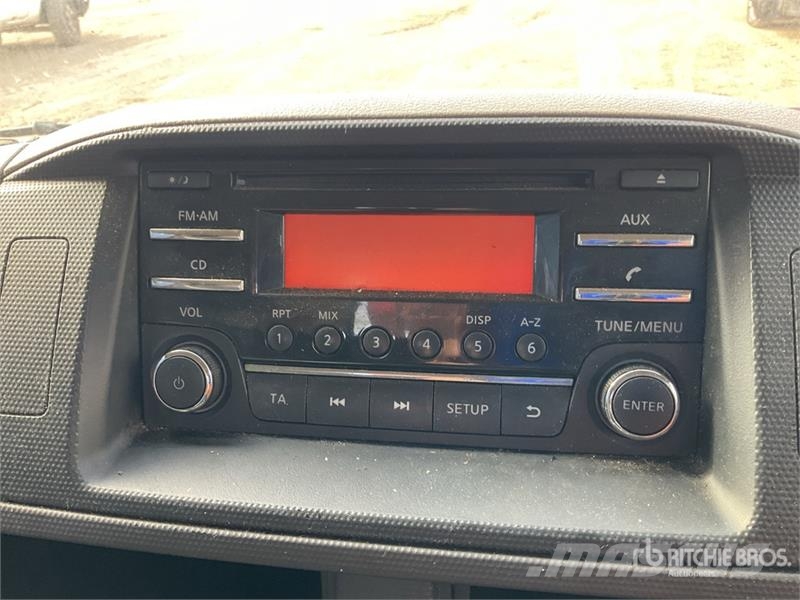 Nissan Cabstar NT400 4x2 on CTE ZED 21.2JH 20 m Bucket Tr Piattaforme autocarrate