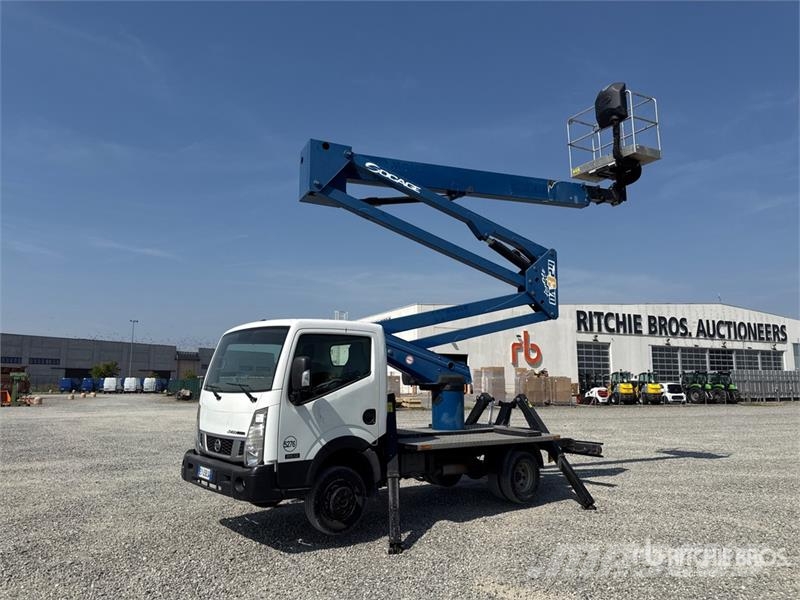 Nissan DA 324 23 m on Nissan Cabstar 35.12 Bucket Truck Podnośniki koszowe