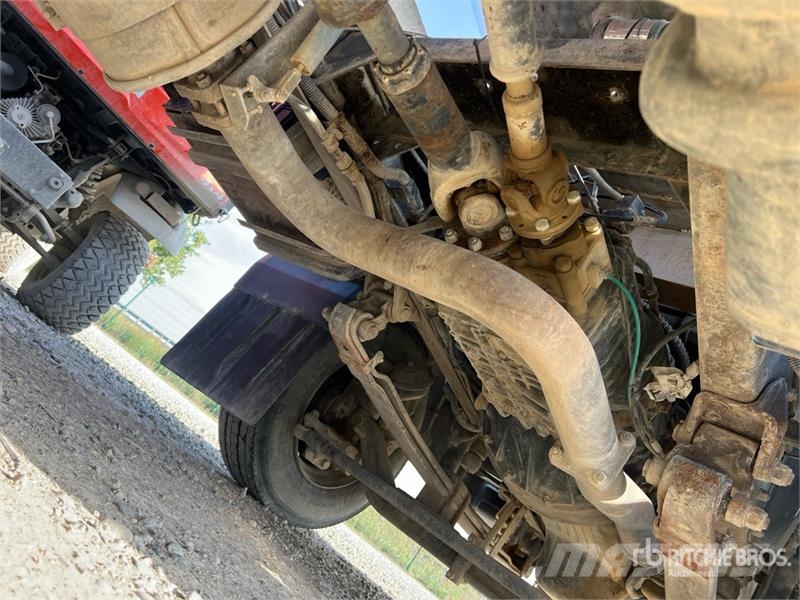 Nissan Eco T 200 6000 L 4x2 Water Truck Wassertanker