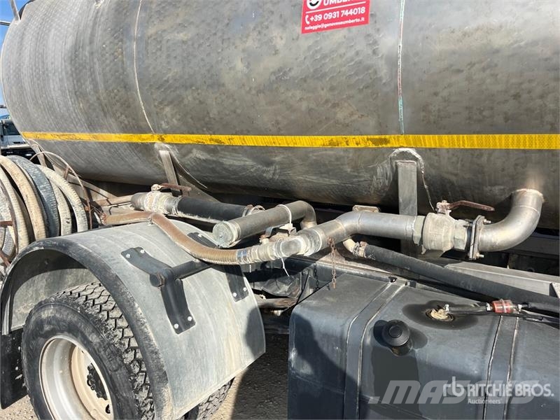 Nissan Eco T 200 6000 L 4x2 Water Truck Wassertanker