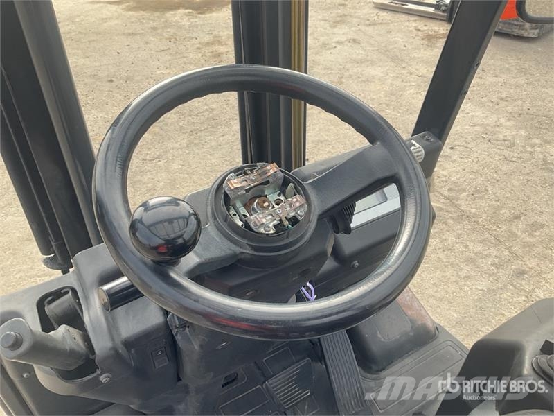 Nissan G1N1L20Q 2000 kg Electric Forklift (Inoperable) Elektritõstukid