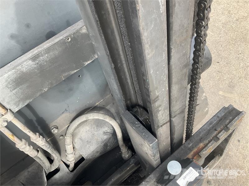 Nissan G1N1L20Q 2000 kg Electric Forklift (Inoperable) Elektritõstukid