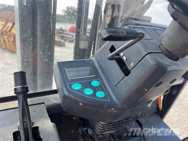 Nissan GQ02L25CU 2500 kg Electric Forklift Elektrikli forkliftler