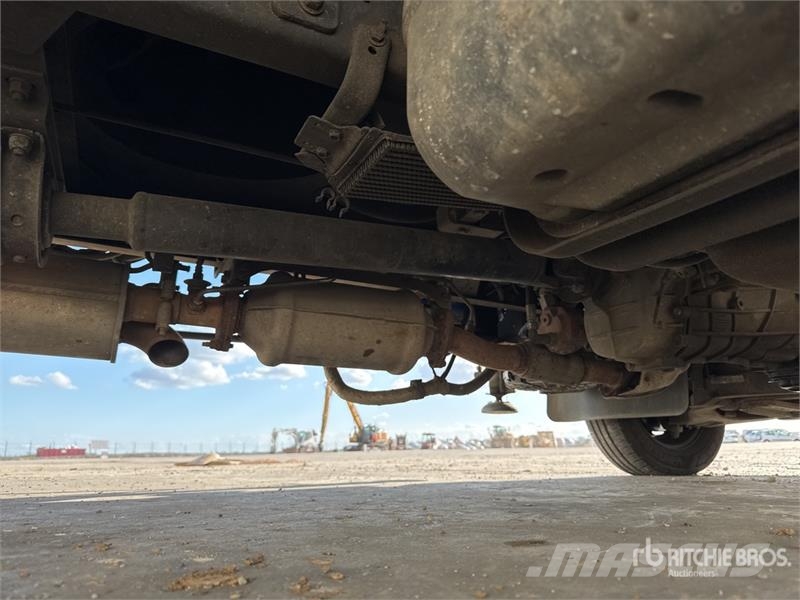 Nissan GSR E148T 13.7 m on  Nissan Cabstar 35.12 4x2 Cami Avtokošare