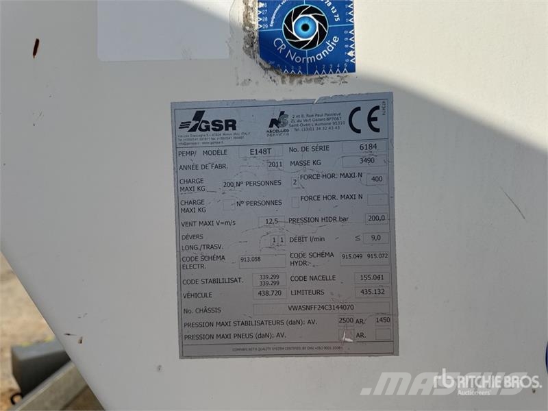 Nissan GSR E148T 13.7 m on  Nissan Cabstar 35.12 4x2 Cami Avtokošare
