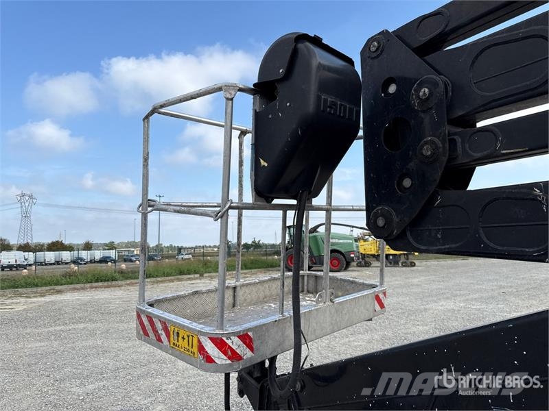 Nissan Isoli PNT 230 20.5 m on Nissan Cabstar NT400 Bucke Avtokošare