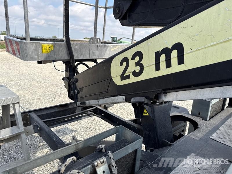 Nissan Isoli PNT 230 20.5 m on Nissan NT400 Bucket Truck Avtokošare