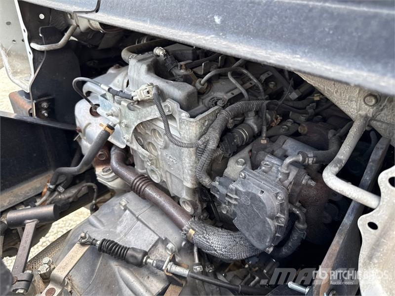 Nissan Isoli PNT 230 20.5 m on Nissan Cabstar NT400 Bucke Avtokošare