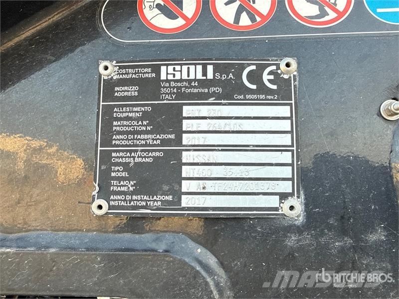 Nissan Isoli PNT230 20.5 m on Nissan Cabstar 35.13 Bucke 트럭 탑재 고소작업대