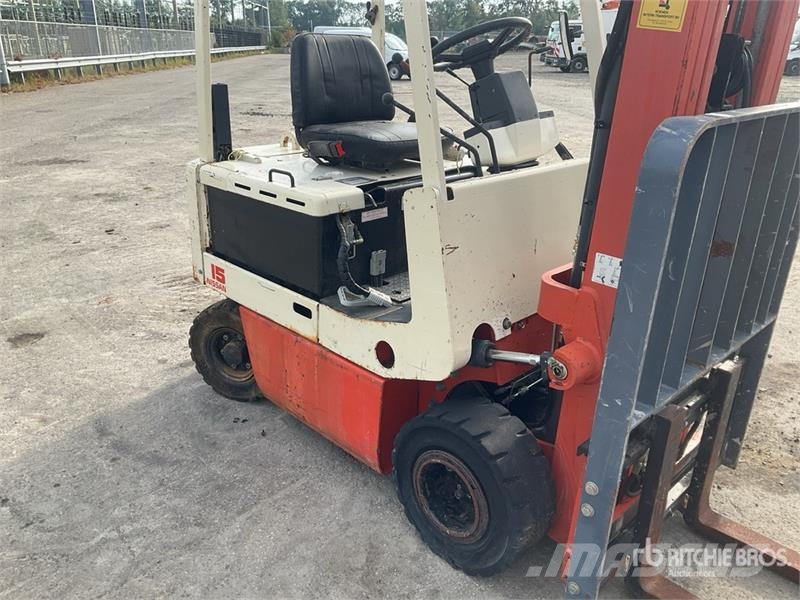 Nissan M01L-15U 1500 kg Electric Forklift Elektrostapler