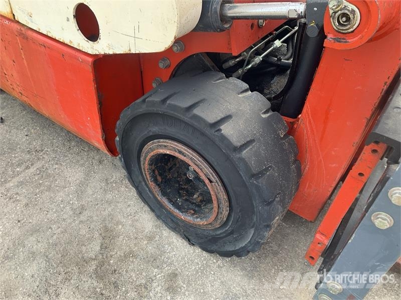 Nissan M01L-15U 1500 kg Electric Forklift Elektrostapler