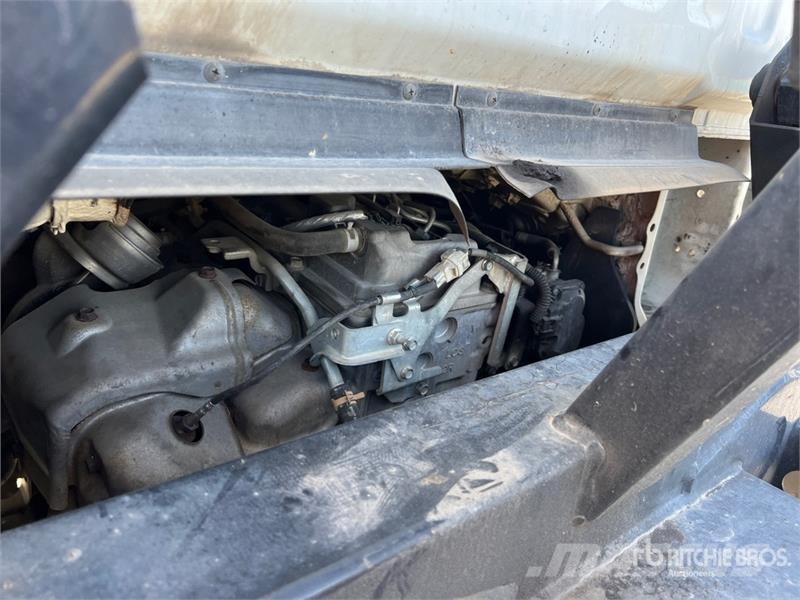 Nissan Multitel HX195 19 m on Nissan Cabstar 35.13 Bucket Nostolava-autot