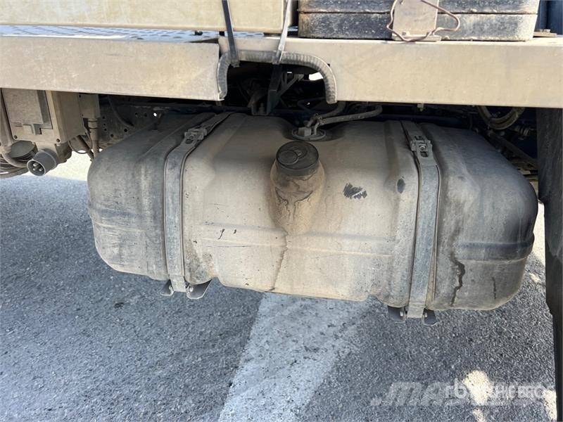 Nissan Multitel HX195 19 m on Nissan Cabstar 35.13 Bucket Nostolava-autot