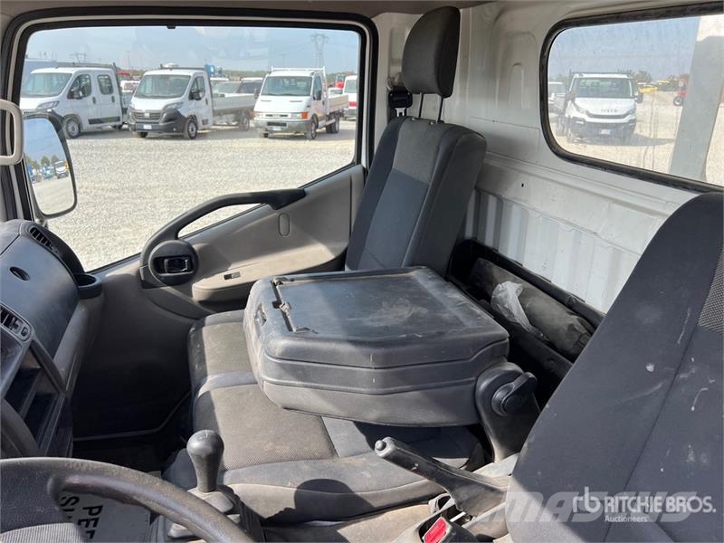 Nissan Multitel HX195 19 m on Nissan Cabstar 35.13 Bucket LKW-Arbeitsbühnen
