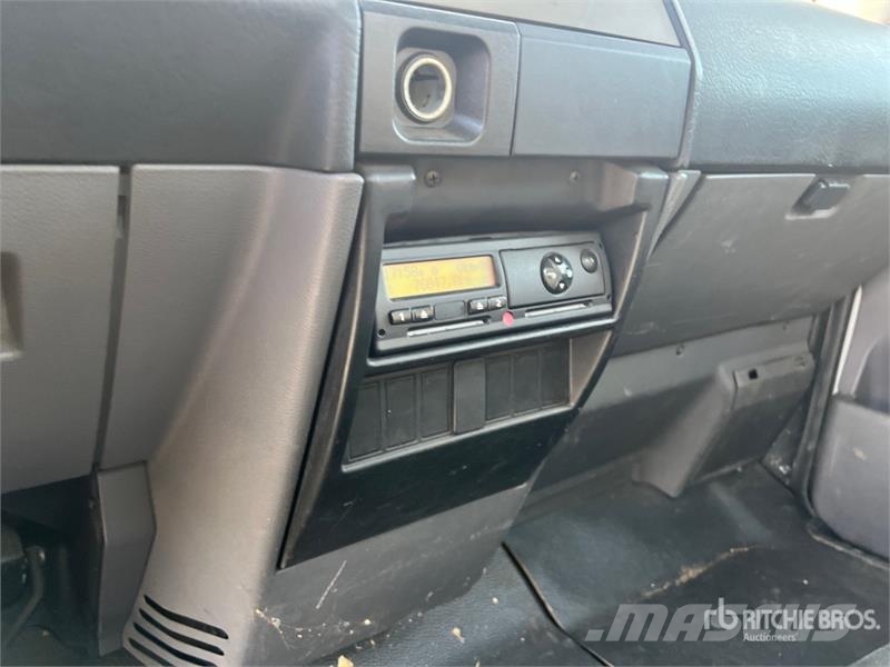 Nissan MX 270 EX 27 m on Nissan Atleon 56.15 Comfort 4x2 Lastbilmonterede lifte