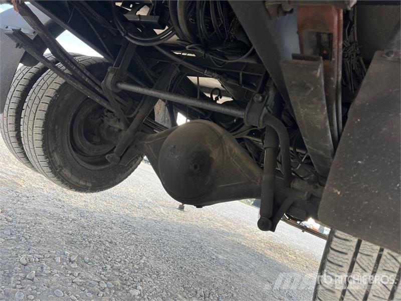 Nissan MX 270 EX 27 m on Nissan Atleon 56.15 Comfort 4x2 Lastbilmonterede lifte