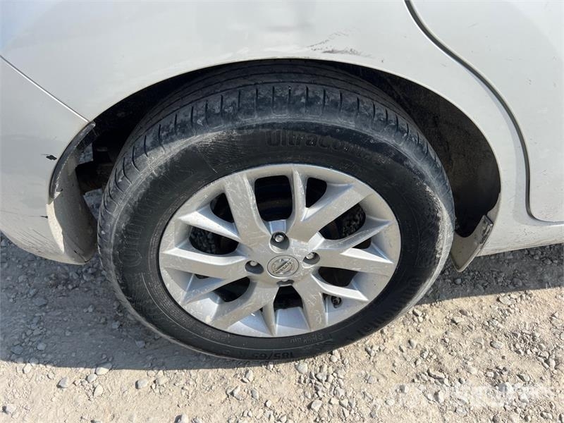 Nissan Note Automobile (Inoperable) Cars