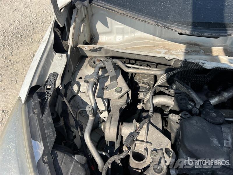 Nissan Note Automobile (Inoperable) Cars
