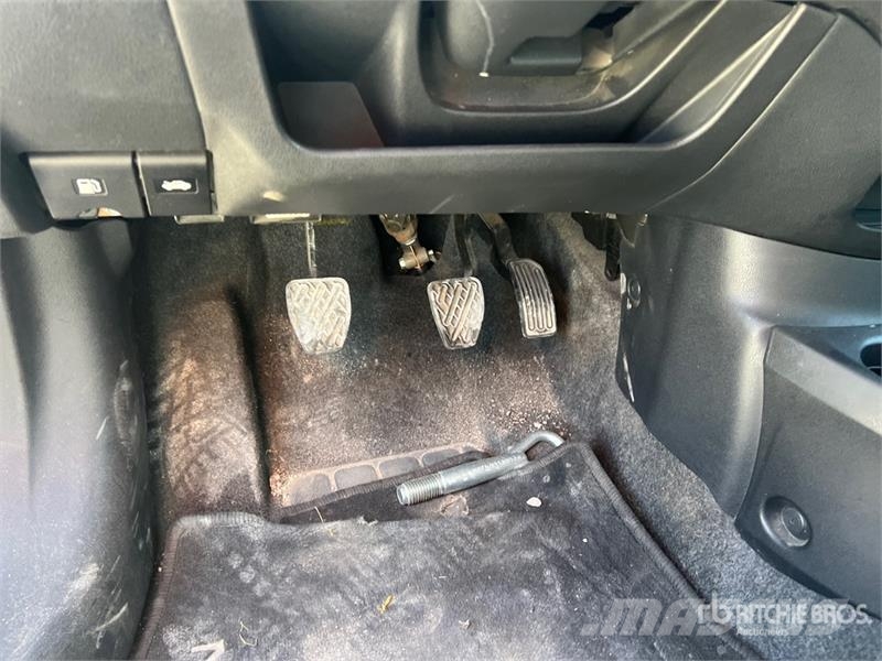 Nissan Note Automobile (Inoperable) Cars