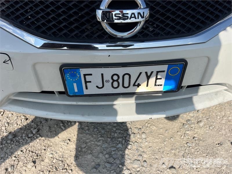 Nissan Note Automobile (Inoperable) Cars