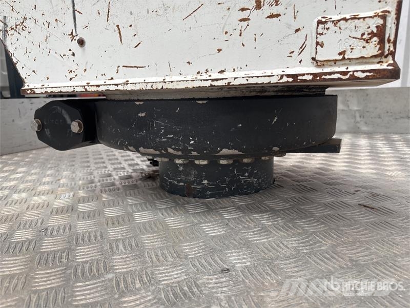 Nissan NT400 Bucket Truck Plataformas sobre camión