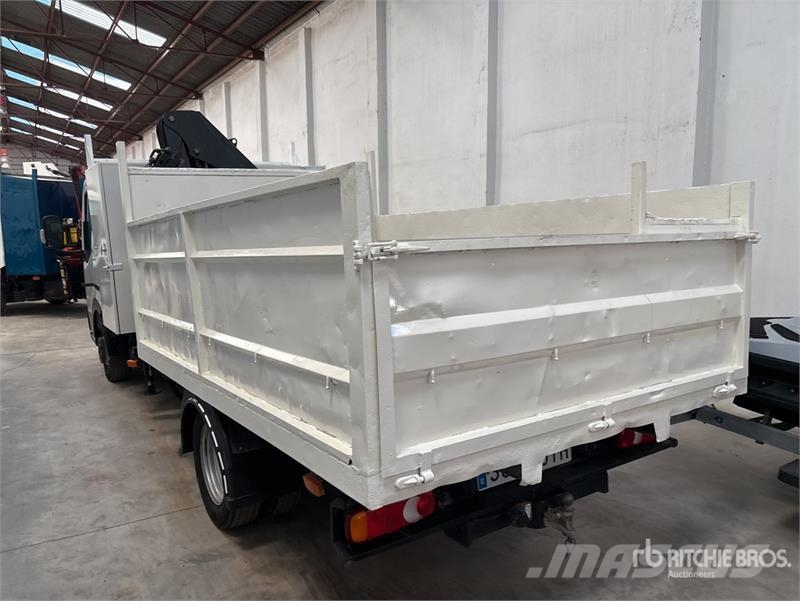 Nissan NT400 Cabstar 4x2 Bucket Truck Plataformas sobre camión