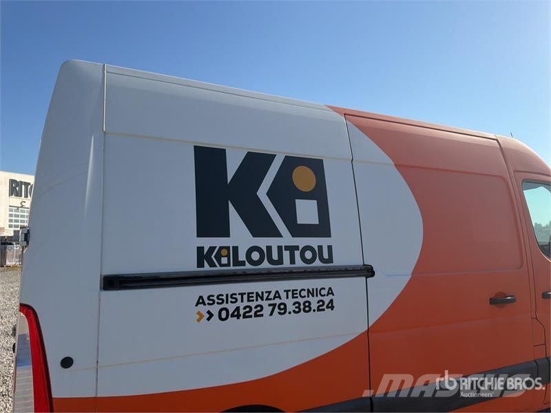 Nissan NV400 Cargo Van Furgões