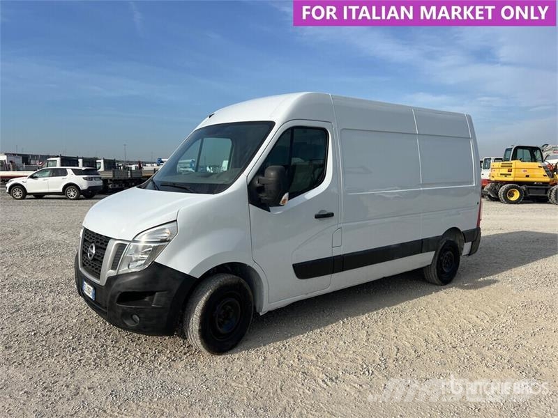 Nissan NV400 Cargo Van Panel vans