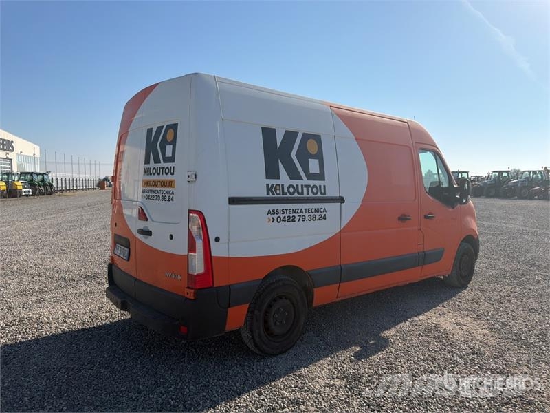 Nissan NV400 Cargo Van Furgões