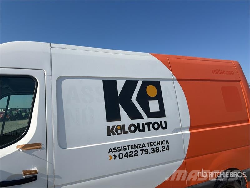 Nissan NV400 Cargo Van Furgões