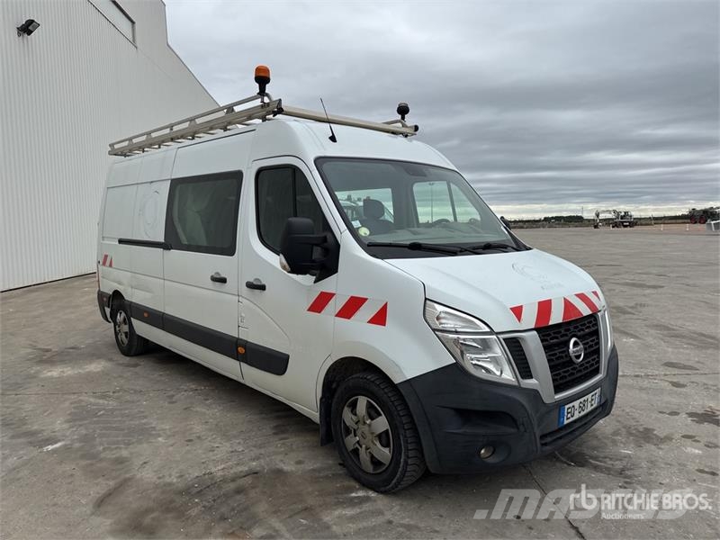 Nissan NV400 Vehicule Utilitaire Cargo Van Gesloten bedrijfswagens