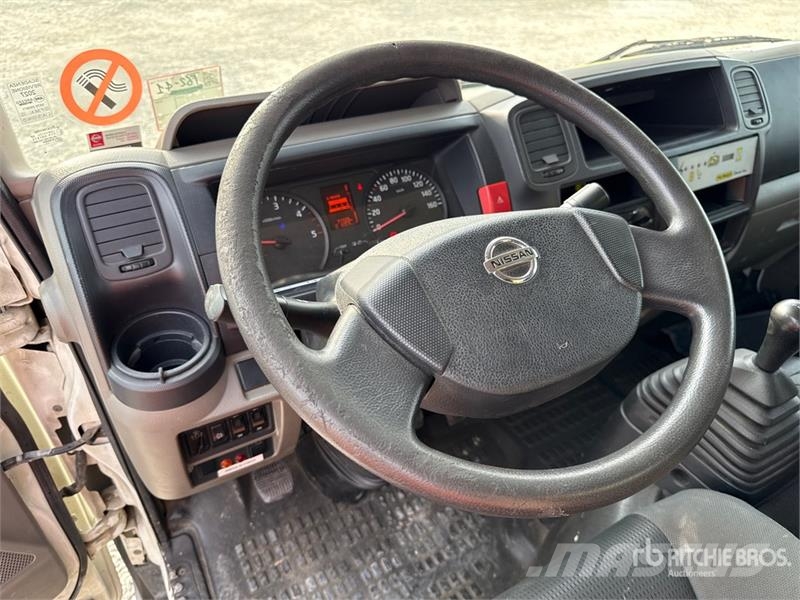 Nissan P200A 17.8 m on Nissan P200A Bucket Truck Auto korpe