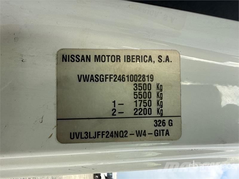 Nissan Pagliero MX 200 20 m on Nissan Cabstar 35 - 11 Buc Auto korpe